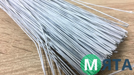 Дріт у білій обмотці. 10 шт