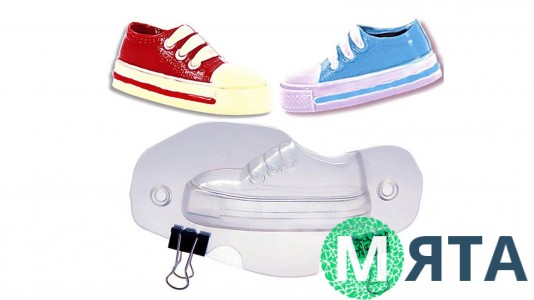 Полікарбонатна форма Кросівок