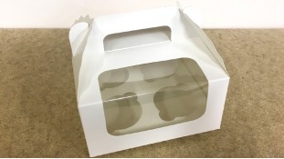 Коробка 17х17х8, 5 (4 капкейки) з ручкою