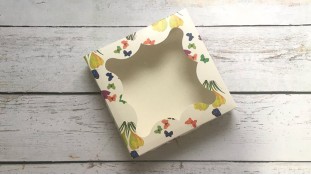 Коробка для пряників, 15х15 см, Метелики-Квіти