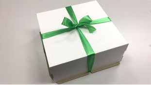 Коробка для торта 25х25х10 см. Ретро Коробка для торта 25х25х10 см. Ретро