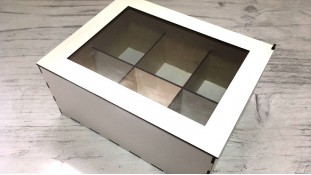 Дерев'яна коробка з віконцем для 6 капкейків, Біла