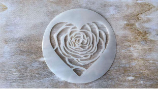 Трафарет Серце-Роза, 12 см Трафарет Серце-Роза, 12 см