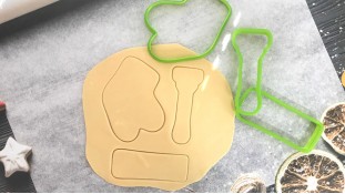 Набір вирубок Шкарпетки, бритва, піна для гоління Набір вирубок Шкарпетки, бритва, піна для гоління