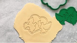 Вирубка + штамп Голубки