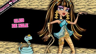 Клео Де Нил с фоном