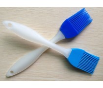 Силиконовая кисточка с полупрозрачной ручкой, маленькая