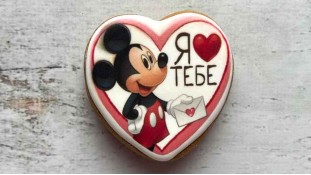 Пряник сердце, Микки Маус
