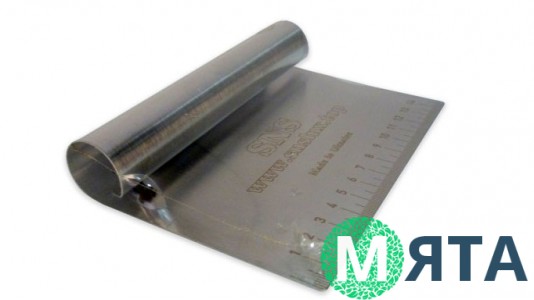 Шпатель металлический с линейкой, 15 см