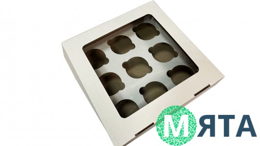 Коробка на 9 капкейков с окошком