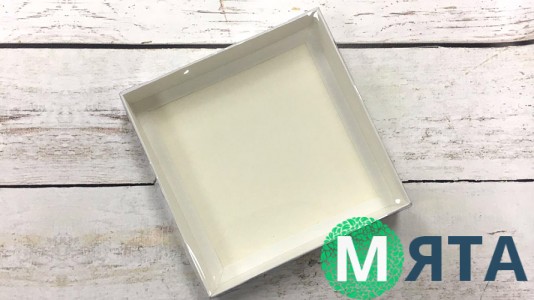 Коробка 15х15х3 см, с прозрачной крышкой