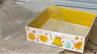 Коробка для пряников 12х12х3 см, Цыплята