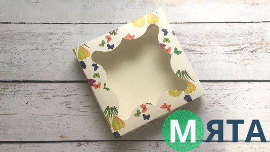 Коробка для пряников, 15х15 см, Бабочки-Цветы