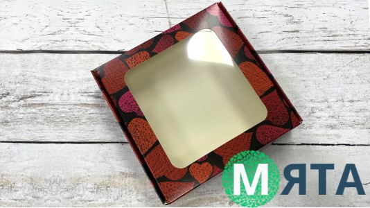 Коробка для пряников 15х15х3 см, Сердца на темном фоне