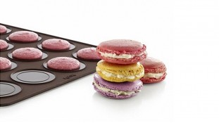 Силиконовый коврик для выпечки макаронс. 48 ячеек Силиконовый коврик для выпечки макаронс. 48 ячеек