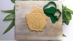 Вырубка + штамп Ключик Вырубка + штамп Ключик