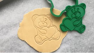 Вырубка + штамп Медведь №3 Вырубка + штамп Медведь №3