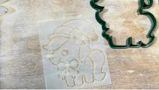 Вырубка + трафарет Пони в шапочке