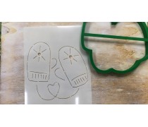 Вырубка + трафарет Варежки