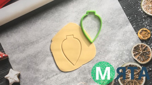 Вырубка Ёлочная игрушка №4