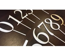 Топпер-цифра, дерево