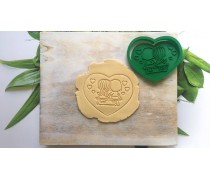 Вырубка + штамп Love is №1